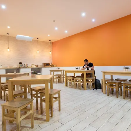 Best Guest Porto Hostel-3
